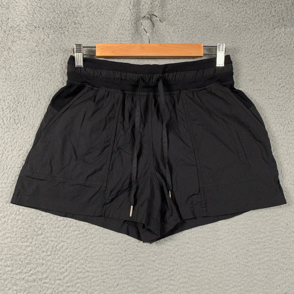 Lululemon Dance Studio High-Rise Short Women 6 Black Athletic Swift Relaxed 3.5"